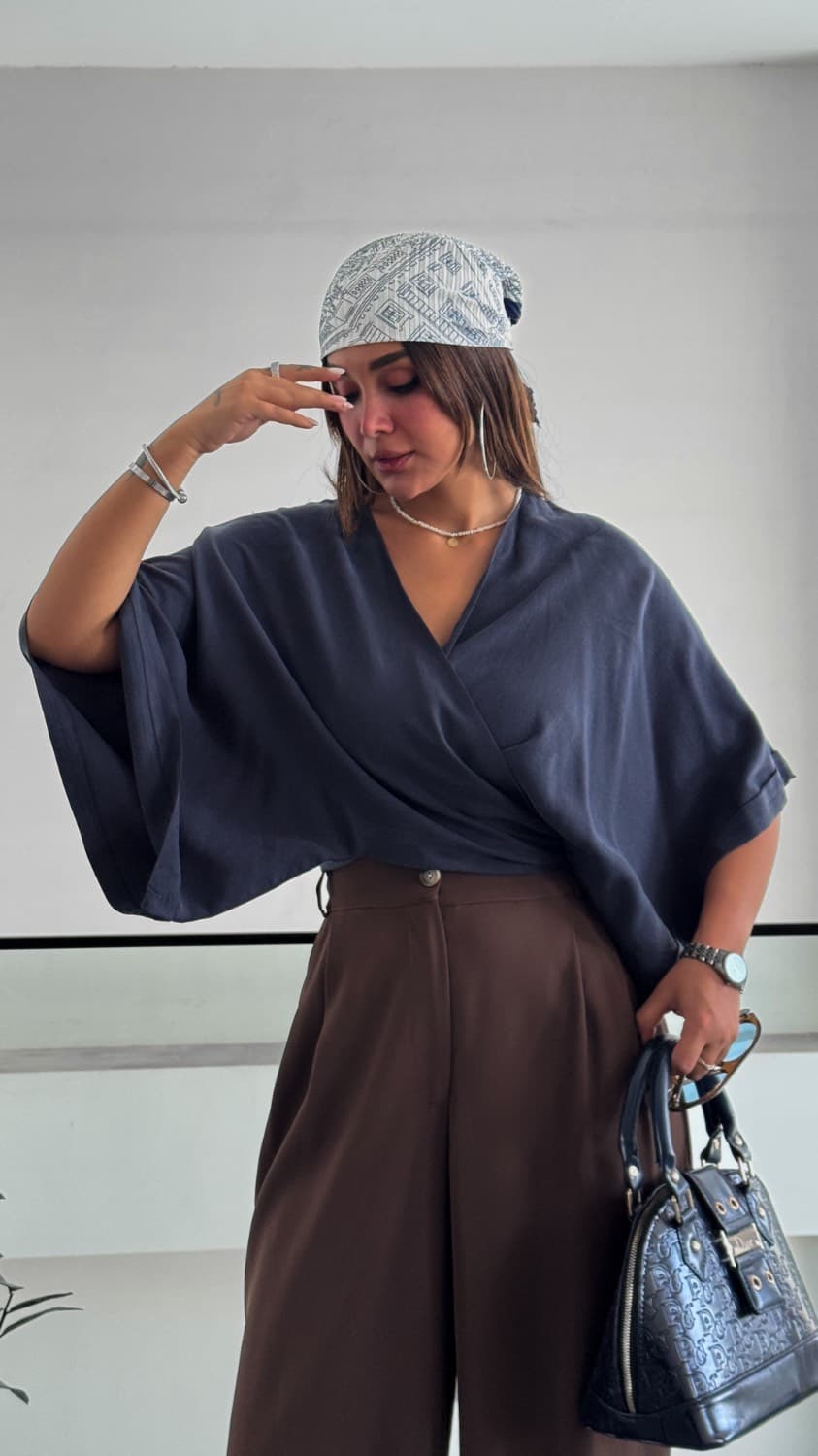 شومیز پشت گره ای