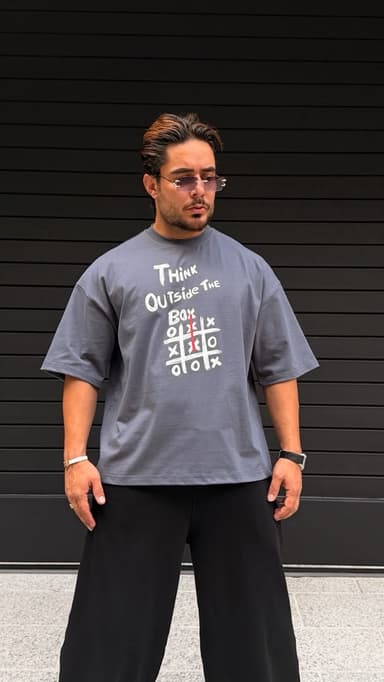 تیشرت outside the box